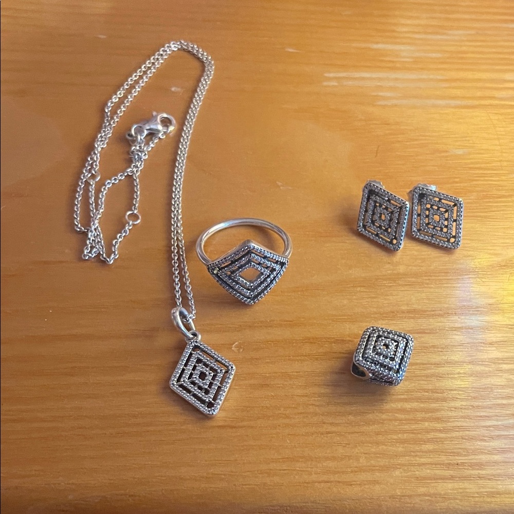 Pandora Silver and Black Geometric Necklace Set